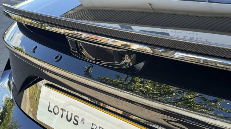 2025 Lotus Emeya 450kW 102kWh 4dr Auto Saloon Electric Automatic