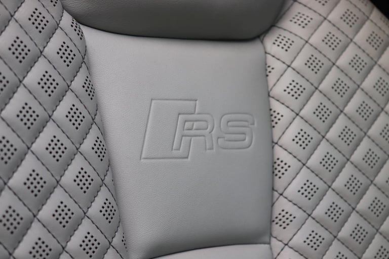 Audi RS3 2.5 TFSI S Tronic quattro - STAGE 2 - PAN RF - ACC - CARBON - SS SEATS 