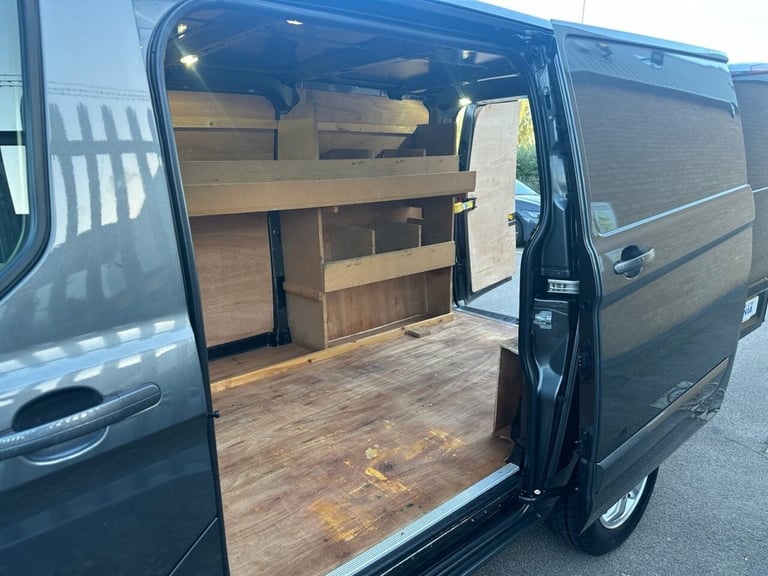 2017 Ford Transit Custom 2.0 TDCi 290 Limited Panel Van 5dr Diesel Manual L1 H2 (157 g/km, 168 bh...