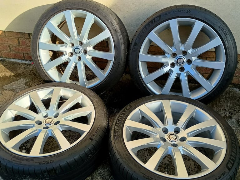 19" VOLVO ALLOYS 5x108 WHEELS TYRES