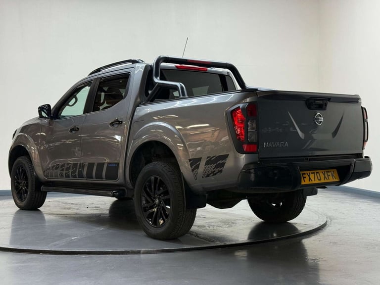 2020 Nissan Navara 2.3 dCi N-Guard Auto 4WD Euro 6 4dr Pickup Diesel Automatic