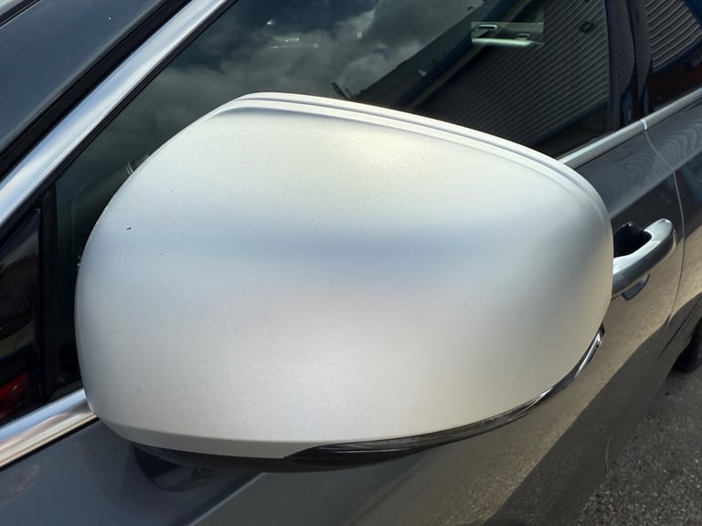 2018 Volvo S90 2.0 T8 Hybrid R DESIGN Pro 4dr AWD Geartronic SALOON Petrol Parallel Phev Automatic