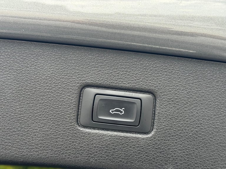 2016 Audi Q7 3.0 TDI V6 S line Tiptronic quattro Euro 6 (s/s) 5dr ESTATE Diesel Automatic