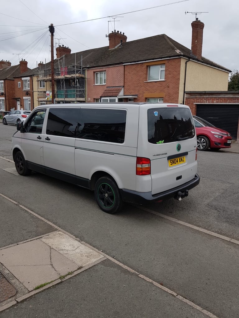 Volkswagen, TRANSPORTER SHUTTLE, Minibus, 2004, Automatic, 2460 (cc)