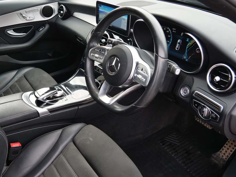 2019 Mercedes-Benz C Class C300d AMG Line Premium 4dr 9G-Tronic SALOON DIESEL Automatic