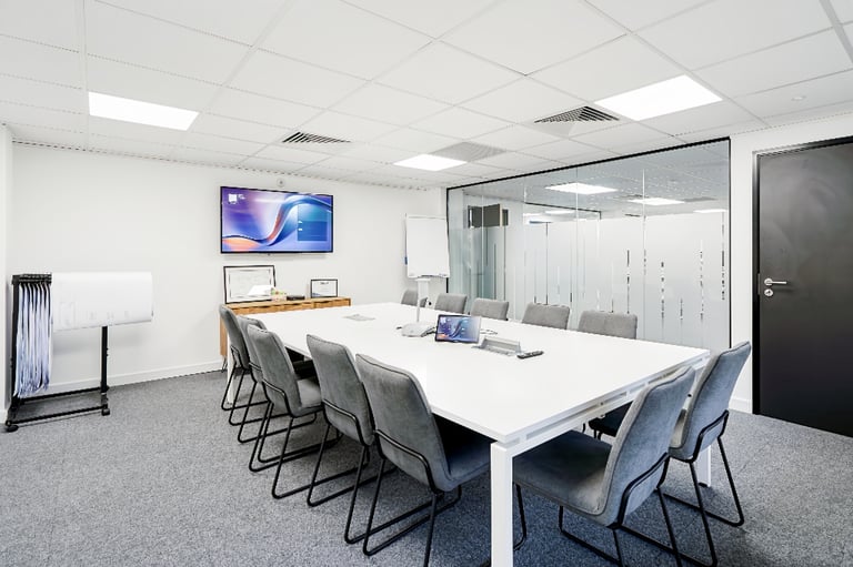 Tunbridge Wells – TN1 1DJ, Pluto House office landline number for just £125 pm