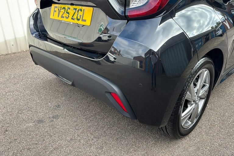  Mazda 2 1.5h Exclusive Line Hatchback 5dr Petrol Hybrid CVT Euro 6 s/s 116 Ps