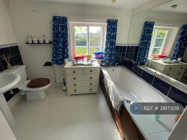 4 bedroom house in Cley Road, Holt, NR25 (4 bed) (#2617309)