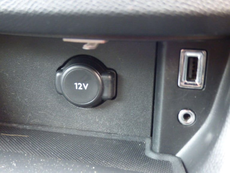 2016 Peugeot 308 SW 1.6 BlueHDi GT Line EAT Euro 6 (s/s) 5dr Diesel