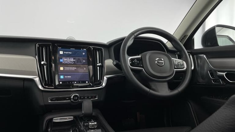 2024 Volvo V90 Ultra T8 AWD Plug-in hybrid Electric/Petrol Dark Automatic Estate Petrol Automatic