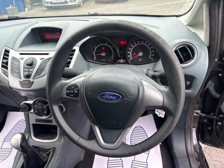 2010 Ford Fiesta 1.25 Edge 5dr HATCHBACK Petrol Manual