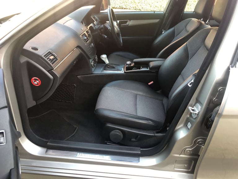 Mercedes-Benz C Class AUTOMATIC C200 CDi Sport (08). Only 54k miles. 11 x FSH. Elderly owners. Mint!