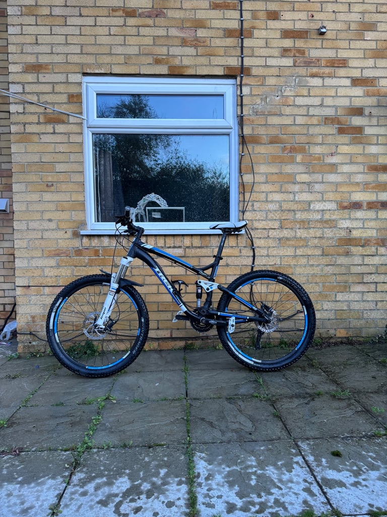 Trek Full Suspension Mountain Bike