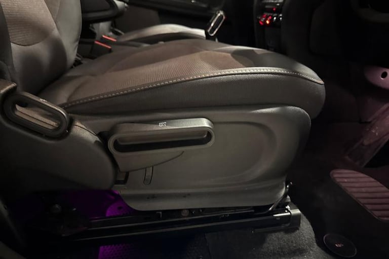 2023 MINI Countryman 1.5 Cooper Classic SUV 5dr Petrol Steptronic Euro 6 (s/s) (136 ps) Automati ...