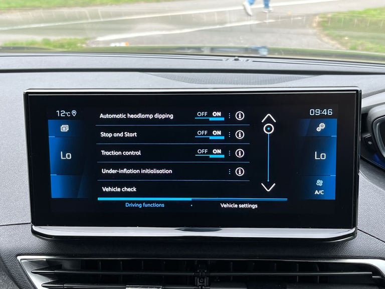  Peugeot 5008 SUV 1.2 Puretech Allure Premium  Plus Suv 5dr Petrol Manual Euro