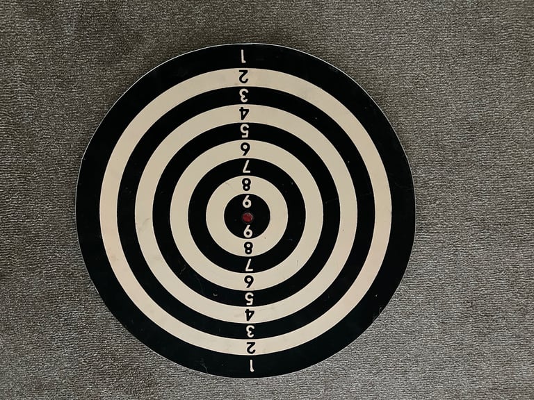 Winmau dartboard 