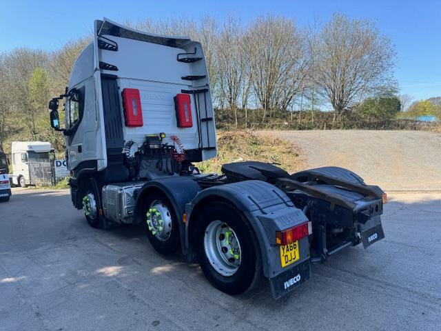 2017 Iveco Stralis 460 Euro 6 6x2 HI-WAY tractor unit air con 