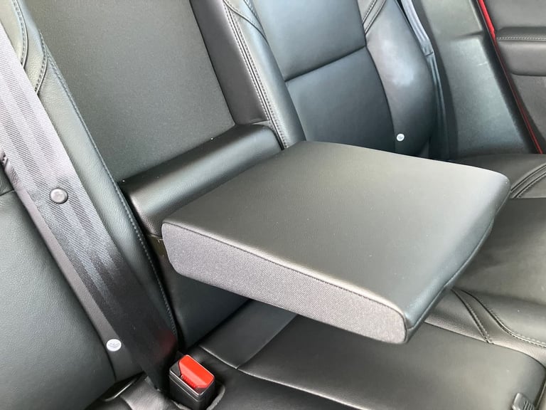 2019 Volvo V40 D3 [4 Cyl 152] Inscription Edition 5dr Geartronic Hatchback DIESEL Automatic