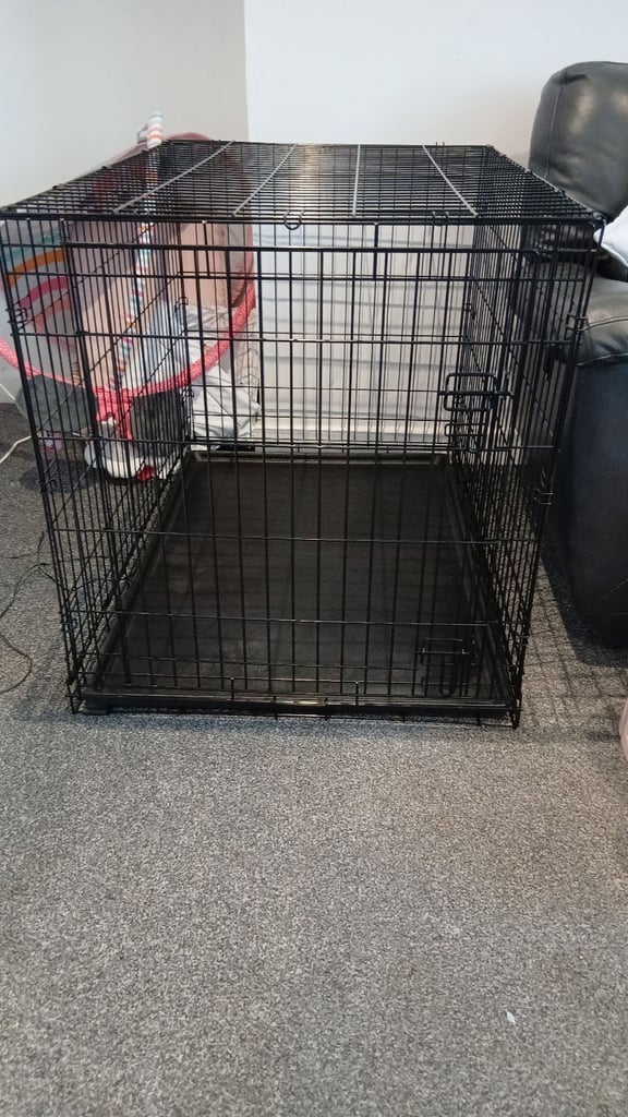 Large dog cage brand new 