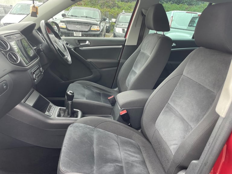 2015 VOLKSWAGEN TIGUAN 2.0 TDI BLUEMOTION TECH MATCH - PX/FINANCE POSS