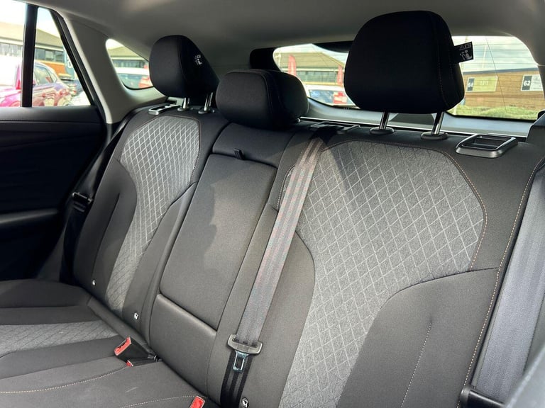 2025 MG MG HS 1.5 T-GDI 24.7 kWh SE SUV 5dr Petrol Plug-in Hybrid Auto Euro 6 (s/s) (299  SUV PET...