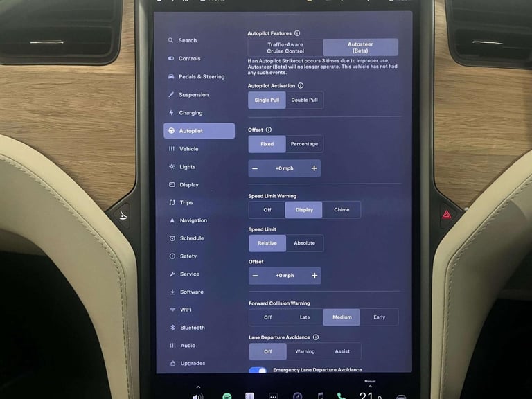 2018 Tesla Model X 100D (Dual Motor) Auto 4WDE 5dr HATCHBACK Electric Automatic