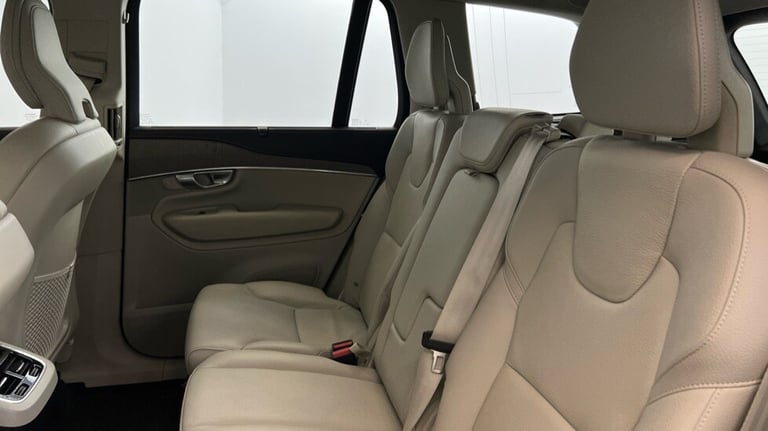 2024 Volvo XC90 Plus, B5 AWD Mild hybrid, Petrol, Dark, 7 Seats (Blond Leather, BLIS) Estate Petr...