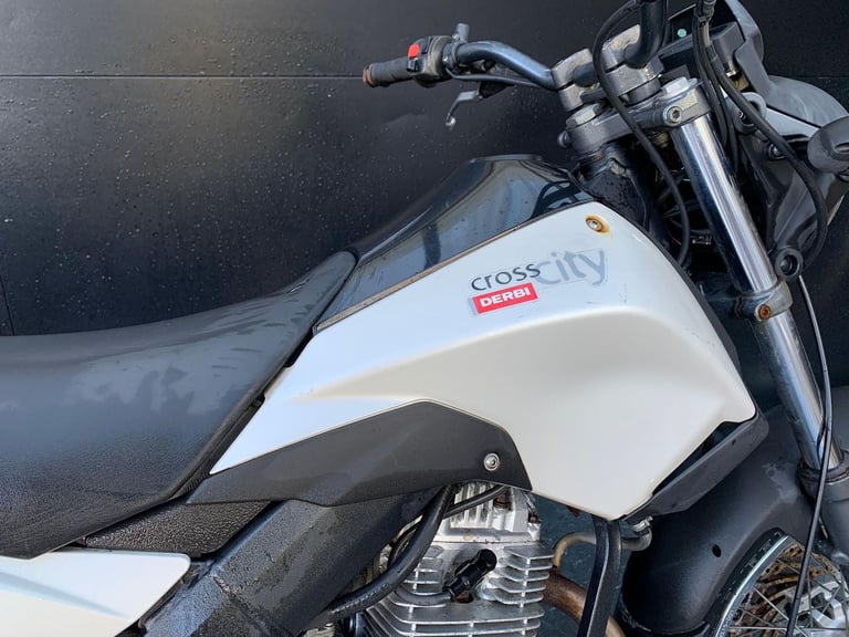 DERBI SENDA CITY CROSS 125cc PROJECT BIKE HPI CLEAR