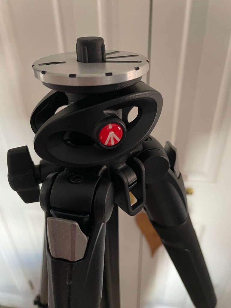 Manfrotto 290 MT290DUA3-PF Tripod