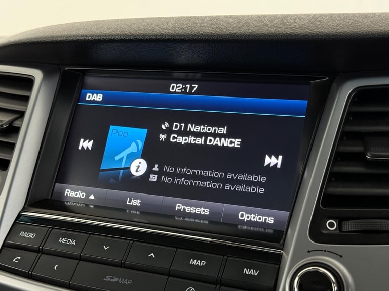 2016 Hyundai TUCSON 1.7 CRDi Blue Drive SE Nav 5dr 2WD ESTATE DIESEL Manual