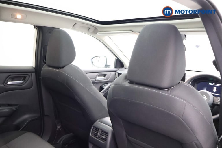 2021 Nissan Qashqai 1.3 DiG-T MH Premiere Edition 5dr HATCHBACK PETROL Manual