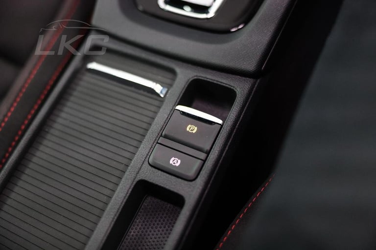 SKODA OCTAVIA 1.4 TSI iV 13kWh vRS DSG Euro 6 (s/s) 5dr 2024