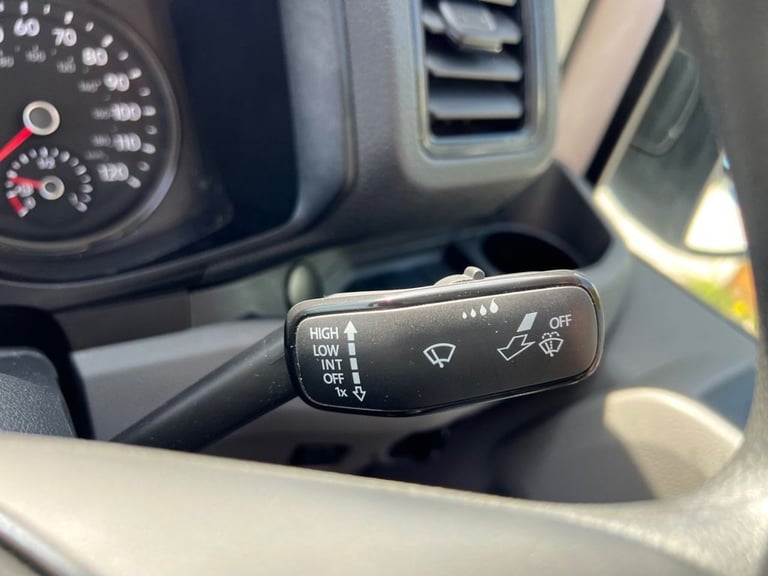 2022 MAN TGE 2.0 3140d LION XS Panel Van 5dr Diesel Manual FWD LWB High Roof Euro 6 (s/s PANEL VA...