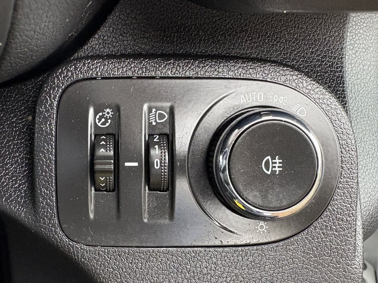 2020 Vauxhall Combo 1.6 Turbo D 2300 Sportive Panel Van 4dr Diesel Manual L1 H1