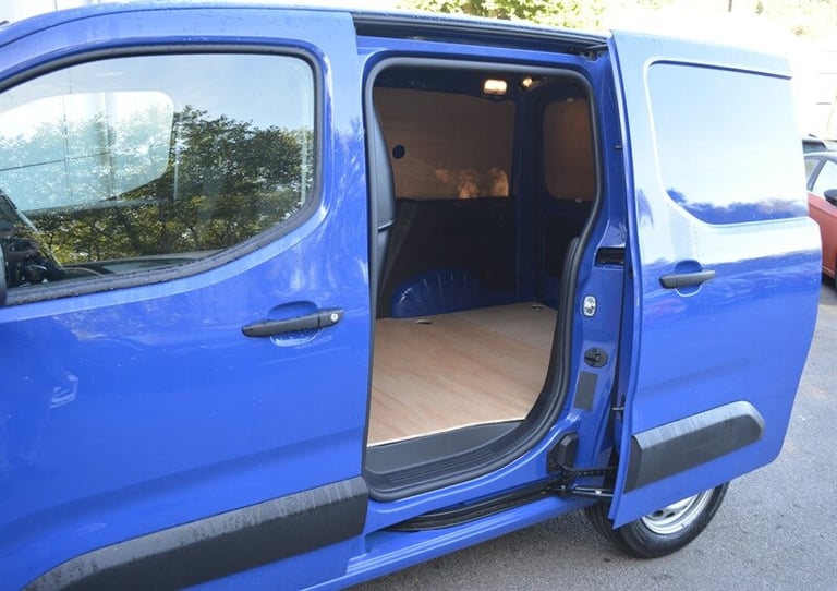 2025 Vauxhall Combo 1.5 Turbo D 2300 Prime Panel Van 5dr Diesel Manual SWB Euro 6 (s/s) (100 ps V...