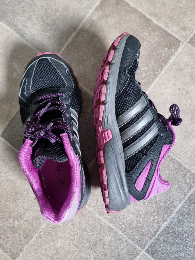 image for Womens Adidas Black & Pink Trainers Size 5