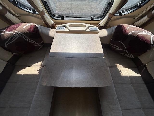 2012 STERLING DIAMOND ELITE COMPACT TOURING CARAVAN