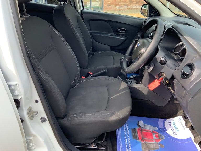 2017 Dacia Sandero 1.0 SCe Ambiance 5dr HATCHBACK Petrol Manual