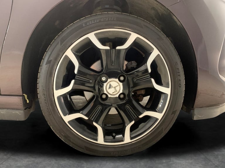 2016 DS Automobiles DS 3 1.2 PureTech Elegance 3dr HATCHBACK PETROL Manual