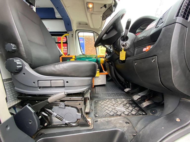 2016 Peugeot Boxer 2.2 HDi 435 L3 H2 Euro 5 5dr PANEL VAN Diesel Manual