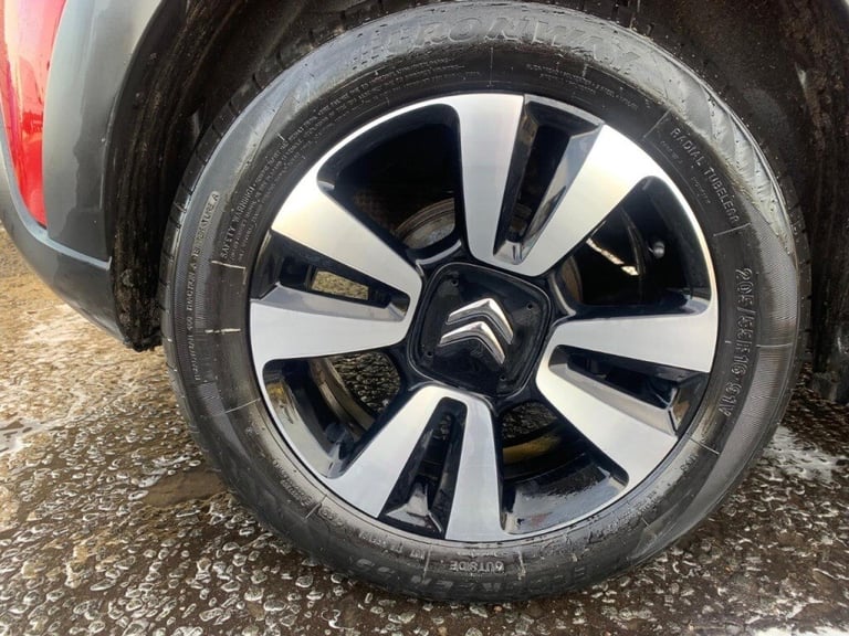 Citroen C3 1.2 PureTech 82 Flair 5dr Petrol