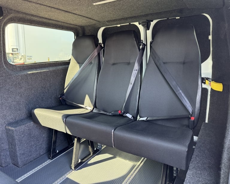 2023 Ford Transit Custom 2.0 EcoBlue 130ps Low Roof Trend 9 Seat MPV MPV Diesel Manual