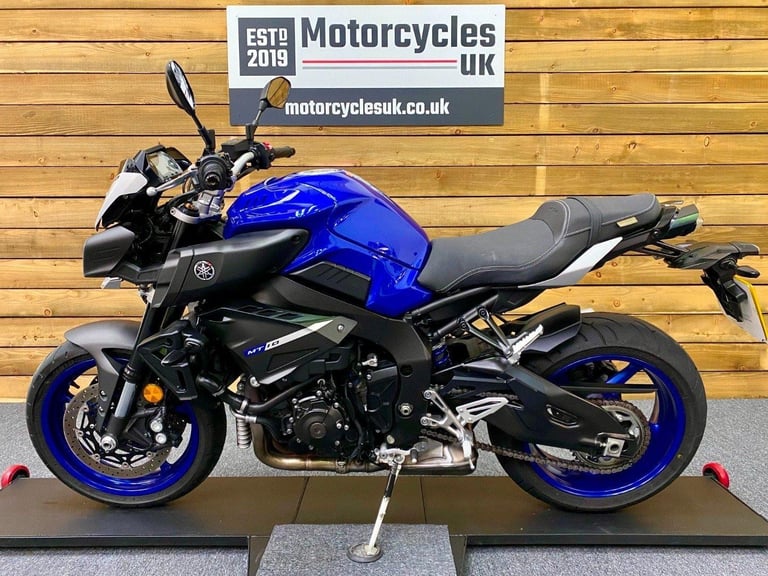 AWESOME 2017 YAMAHA MT-10, ONLY 13717 MILES, FSH 