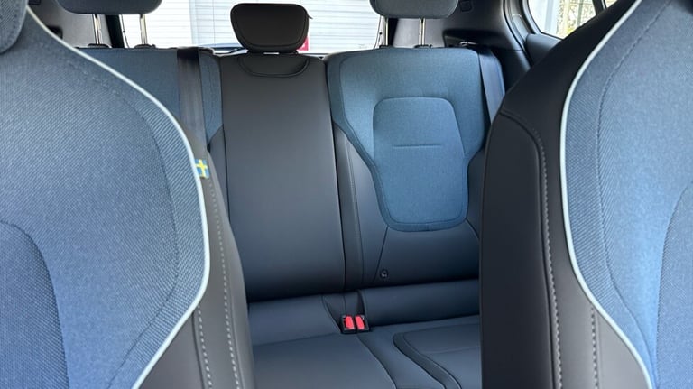 2025 Volvo EX30 Plus, Twin Motor Performance, Electric Estate Electric Automatic