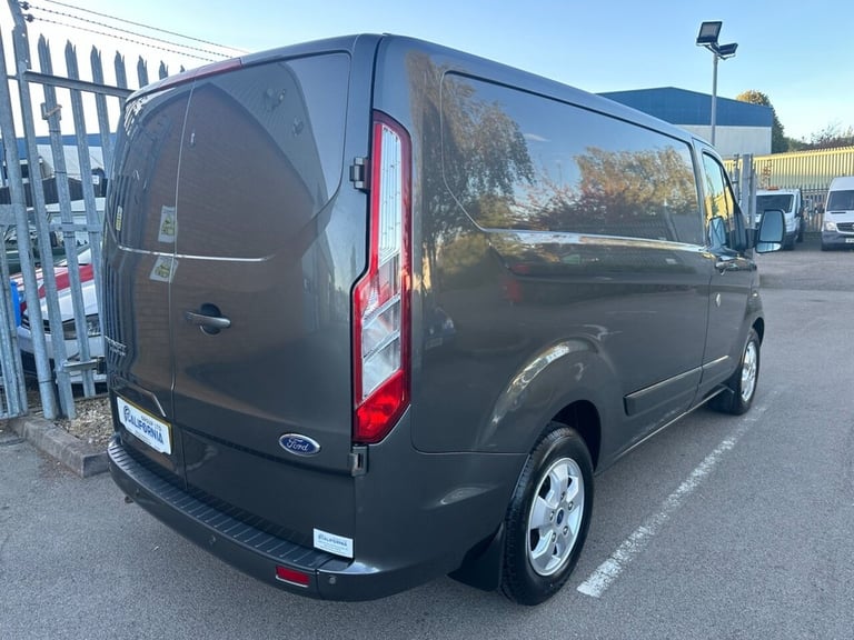 2017 Ford Transit Custom 2.0 TDCi 290 Limited Panel Van 5dr Diesel Manual L1 H2 (157 g/km, 168 bh...