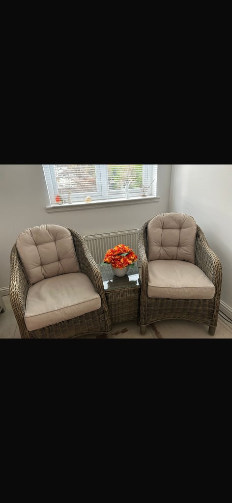 Three piece conservatory/garden furniture 