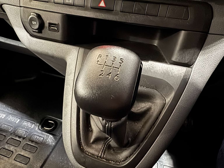 2021 Vauxhall Vivaro 1.5 Vivaro 2900 Sportive S/S Panel Van Diesel Manual