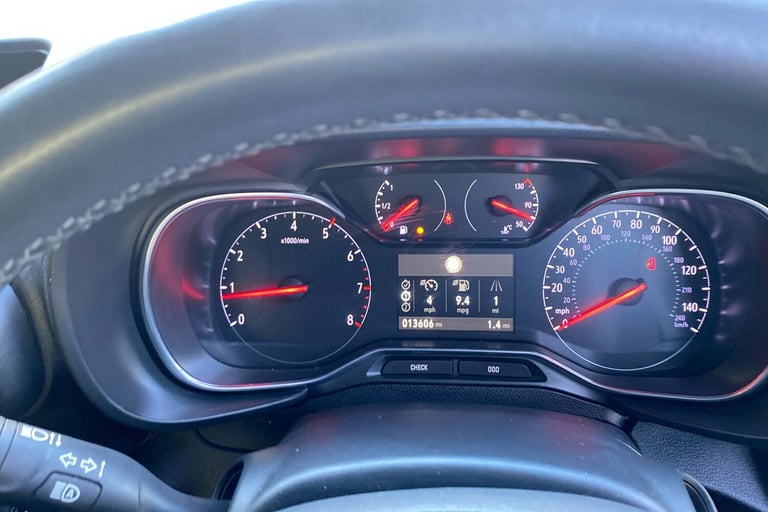  Vauxhall Combo Life 1.2 Turbo Elite MPV 5dr Petrol Auto Euro 6 s/s 130 Ps