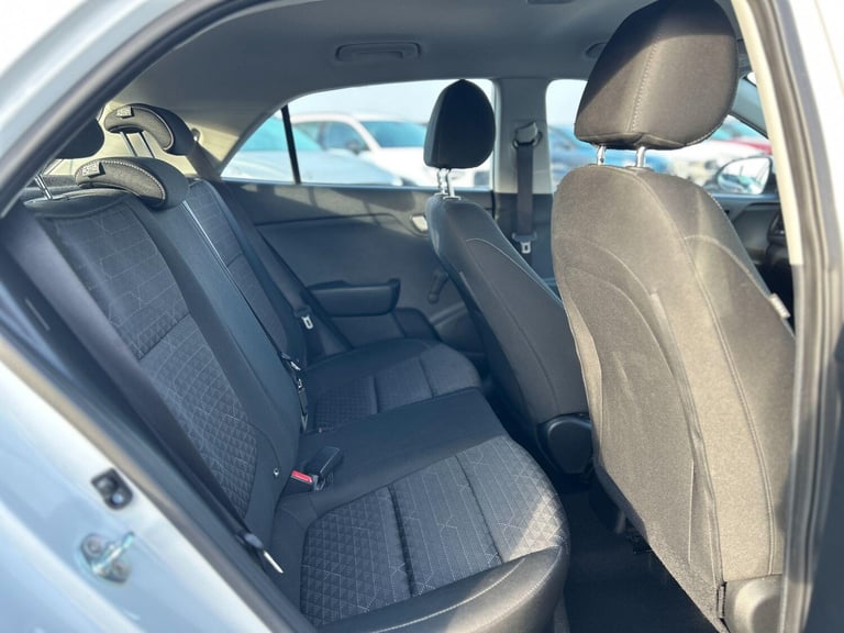 2022 Kia Rio 1.2 1 Euro 6 (s/s) 5dr HATCHBACK Petrol Manual
