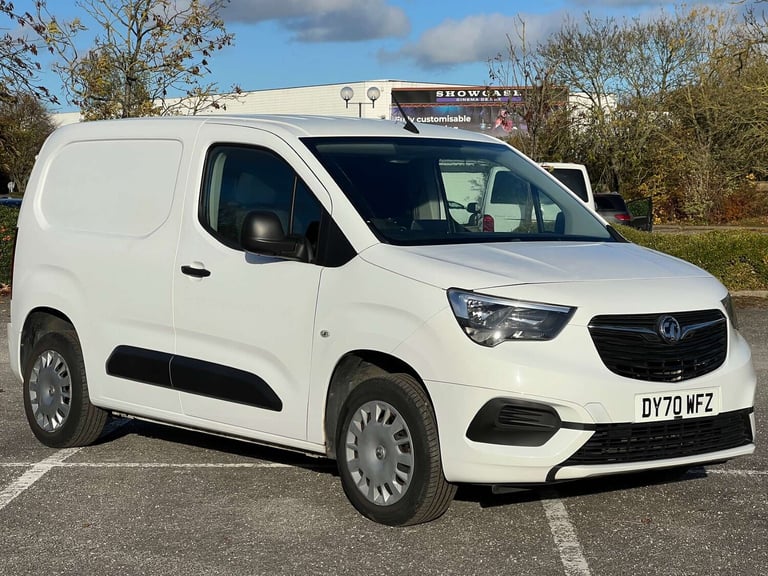 image for 2020 Vauxhall Combo 1.5 Combo 2300 Sportive S/S Panel Van Diesel Manual